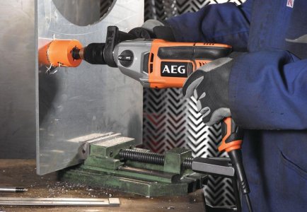 ელექტრო დრელი AEG SB2E 1100 RV