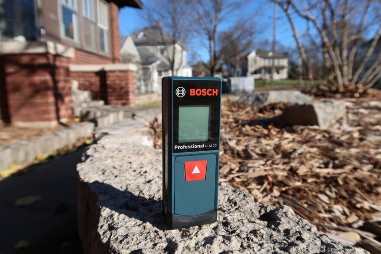 Измеритель расстояния Bocsh GLM 20