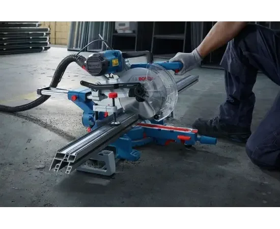 ტორსული ხერხი  BOSCH Professional GCM 254 D